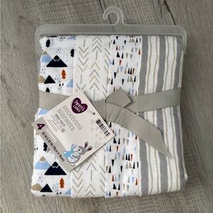 Parent's Choice Blue and Gray Receiving Blanket Set